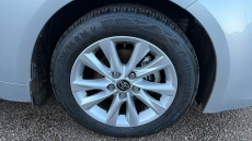 Toyota Corolla 1.8 Hybrid Icon 5dr CVT Hybrid Hatchback